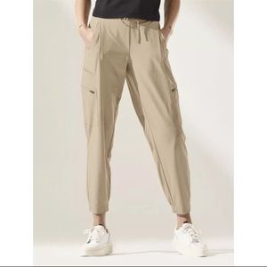 Athleta Go Far Travel Pant Jogger - Khaki